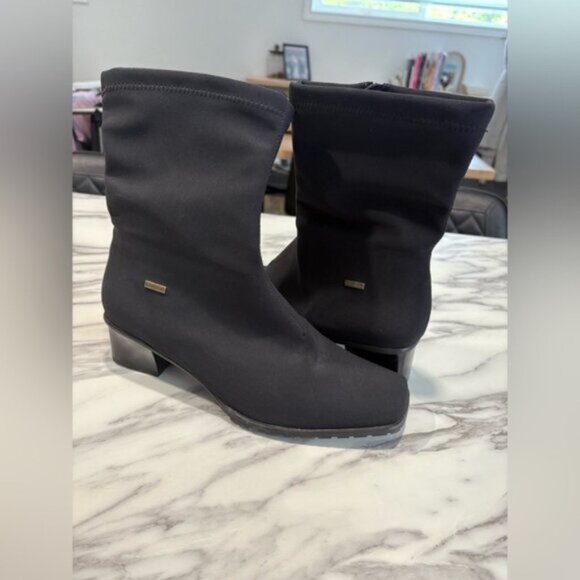WORN ONCE- ARA GORE-TEX PAGE HEEL BOOTS - 7.5 size - Picture 6 of 8